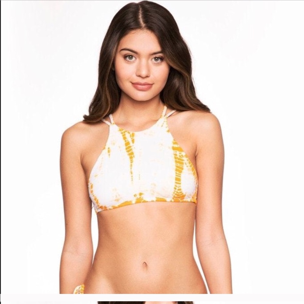 Frankie’s orange crush bikini